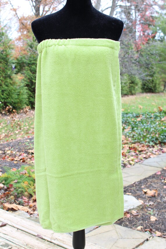 PLAIN Spa Towel Wrap with SNAPS not velcro Graduation