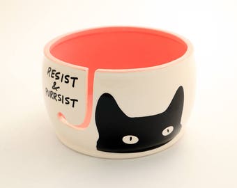 cat yarn bowl - pink pussycat hat makers bowl - womans march - resist - girl power - crochet bowl - yarn keeper - knitty cat