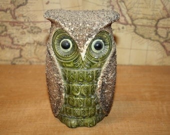 Ceramic Owl Bank - Lugene's Japan - item #2282