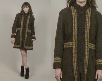 Suede Shearling Coat 70s Chocolate Brown Mongolian Princess 1970s Boho Hippie Long Length Curly Tibetan Fitted Penny Lane / Size S S