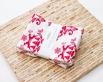 Large Cloth Napkins - Set of 4 - (N4383) - Red Reindeer Christmas Holiday Modern Reusable Fabric Napkins