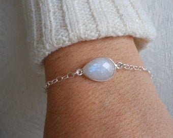 Dainty Bracelet, Moonstone Bracelet, Layering Jewelry, Sterling Silver,Minimalist Bracelet, Healing Stone, Gemstone Jewelry, Gift for Her