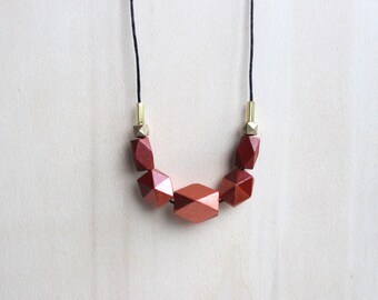 wooden necklace vermilion, hand painted necklace, wooden beads cinnaber, everyday necklace