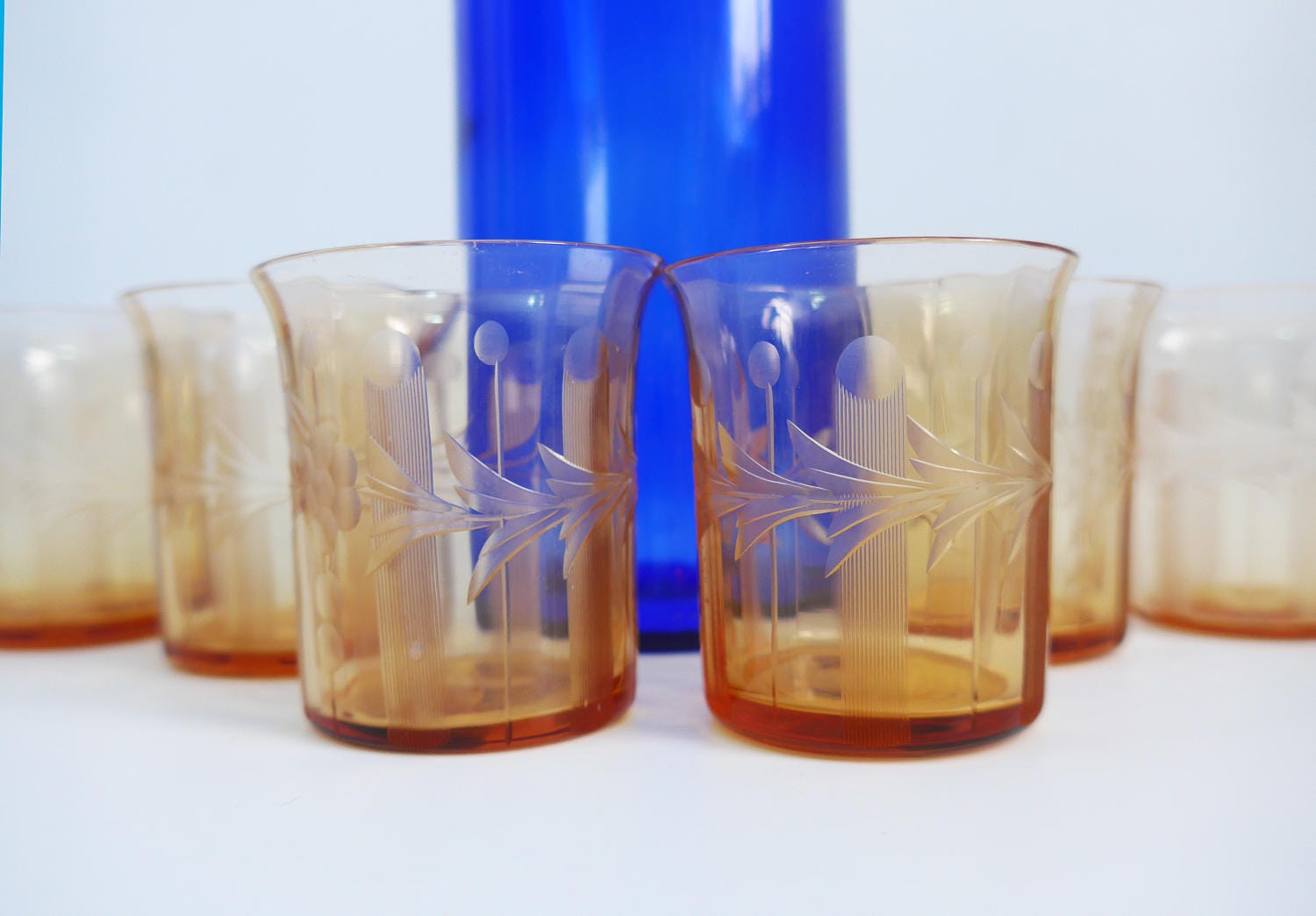 Set 5 Plus Amber Vintage Etched Juice or Shot Glasses 5 Depression