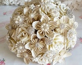 Paper wedding bouquet flower origami Harry Potter Princess Bride Literary Book page novel Jane Eyre Novel crystal pearl brooch theme