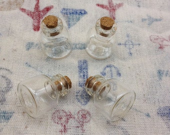 20 Pcs Round bottom Mini glass bottles with corks 20x24mm