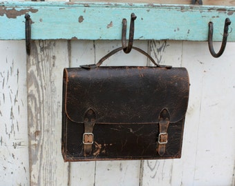 Leather Satchel / Satchel / Black Leather Bag / Black Satchel / Messenger Bag / Black Leather / Childs Satchel