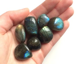 labradorite polished tumbled stone 20mm