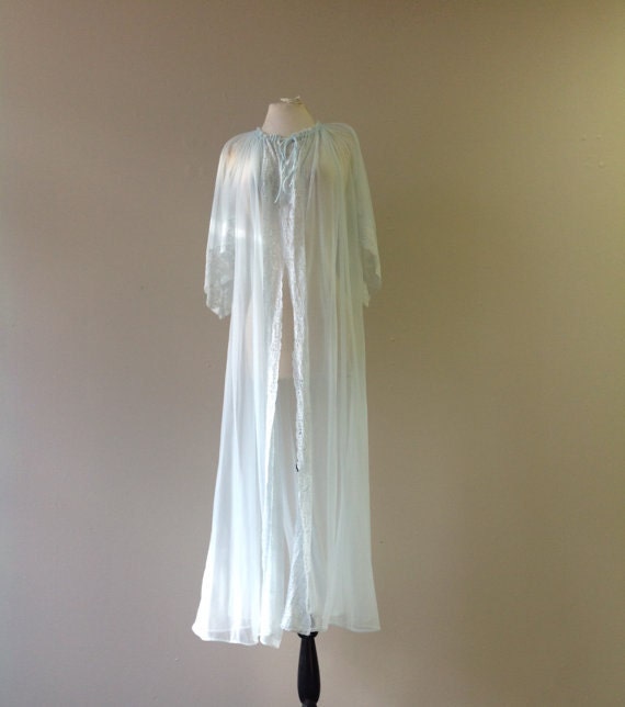 S/M / Peignoir Robe Dressing Gown / Sheer Baby Blue Nylon