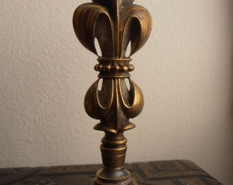 Antique heavy gilt bronze French wax seal stamp Art Nouveau. Fleur de Lis handle_monogrammed intaglio W.I/I.W/M.I/I.M or W with rod through!