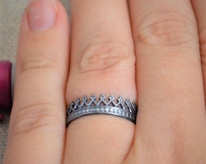 Gun Metal Princess Ring, Crown Ring, Gun metal Ring, Gun metal Silver Ring, Tiara Ring, Silver Crown Ring, Queen Ring, Princess Crown Ring
