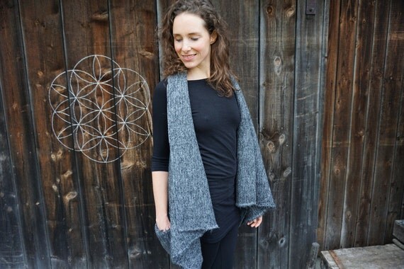 Waterfallvest for WomenI grey sleeveless Vest made out of Wool I Grey Vest with handmade wooden button I Womens wrapvest
