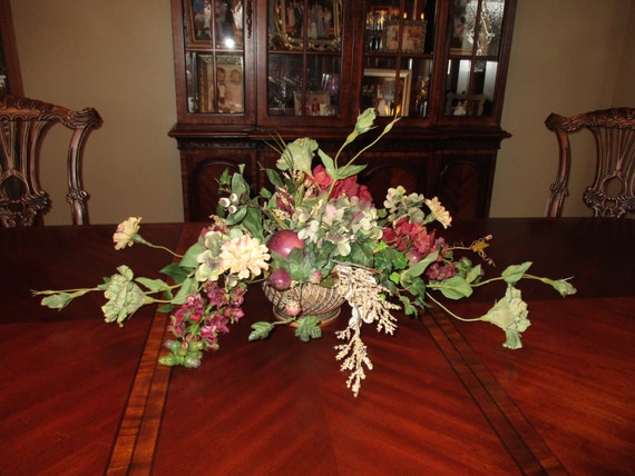 Dining Table Centerpiece Long Burgundy Beige Floral And Fruit