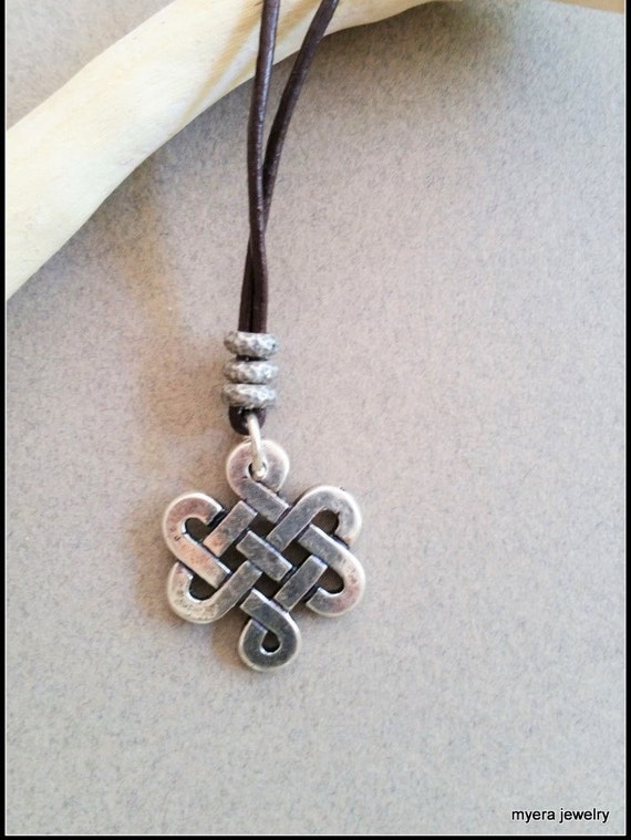 Silver Infinity Pendant, Women Celtic Necklace, Celtic Knot Necklace, Celtic Talisman, Wiccan Pendant, Healing Necklace, Esoteric Pendant