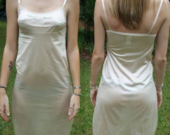 Vintage JCPenny Slip Nightgown Lingerie Night Gown Dress JC Penny Pennies Size 32 100% Antron Nylon
