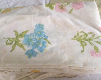 Vintage twin fitted floral print sheet. Free shipping