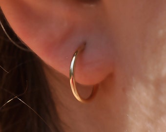 Thin Gold Hoops - High quality gold hoops, 14k gold filled hoops, Gold hoops, Simple Hoop Earrings, Tiny Gold Hoops