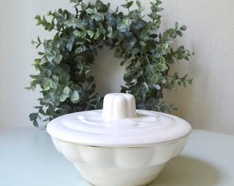 vintage lidded turine cream off white turine lidded soup turine lidded dish