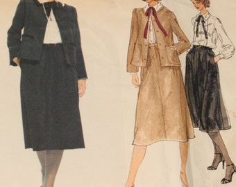 Vogue Paris Original Sewing Pattern, # 1843, by Christian Dior, Vintage Vogue, circa l970s.