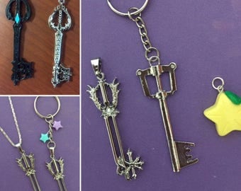 Kingdom Hearts Keyblade necklace, kingdom hearts necklace, Kingdom Hearts Oathkeeper, Necklace, Oathkeeper Key Chain, Kairi Keyblade