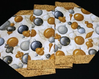 Christmas table runner