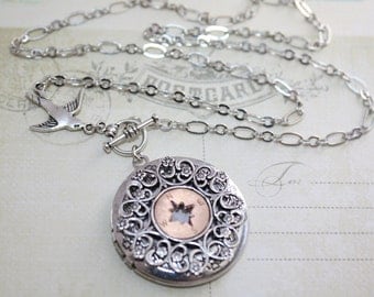 Compass Locket Necklace Silver Compass Jewelry Photo Locket, Locket Compass Necklace charm, Graduation gift
