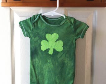 St. Patrick's Day Baby Bodysuit, Green Shamrock Baby Bodysuit, Baby Shamrock Bodysuit, Irish Baby Gift (9 months)