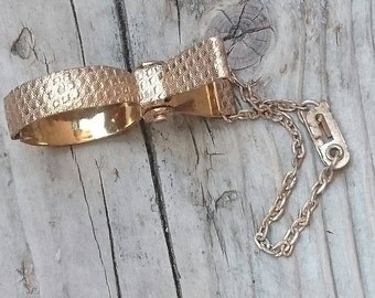 Vintage 50s glove clasps