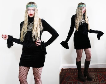 20% OFF 1990’s Witchy Velvet Mini Dress with Bell Sleeves