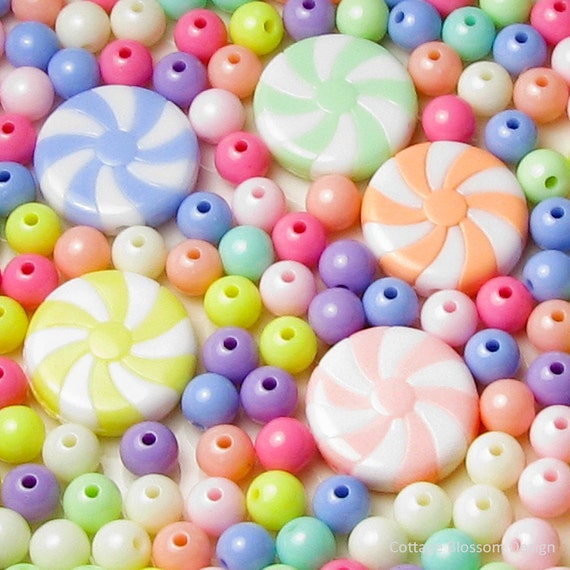 Candy Beads 22mm Acrylic Mint Stripe 8mm by CottageBlossomDesign