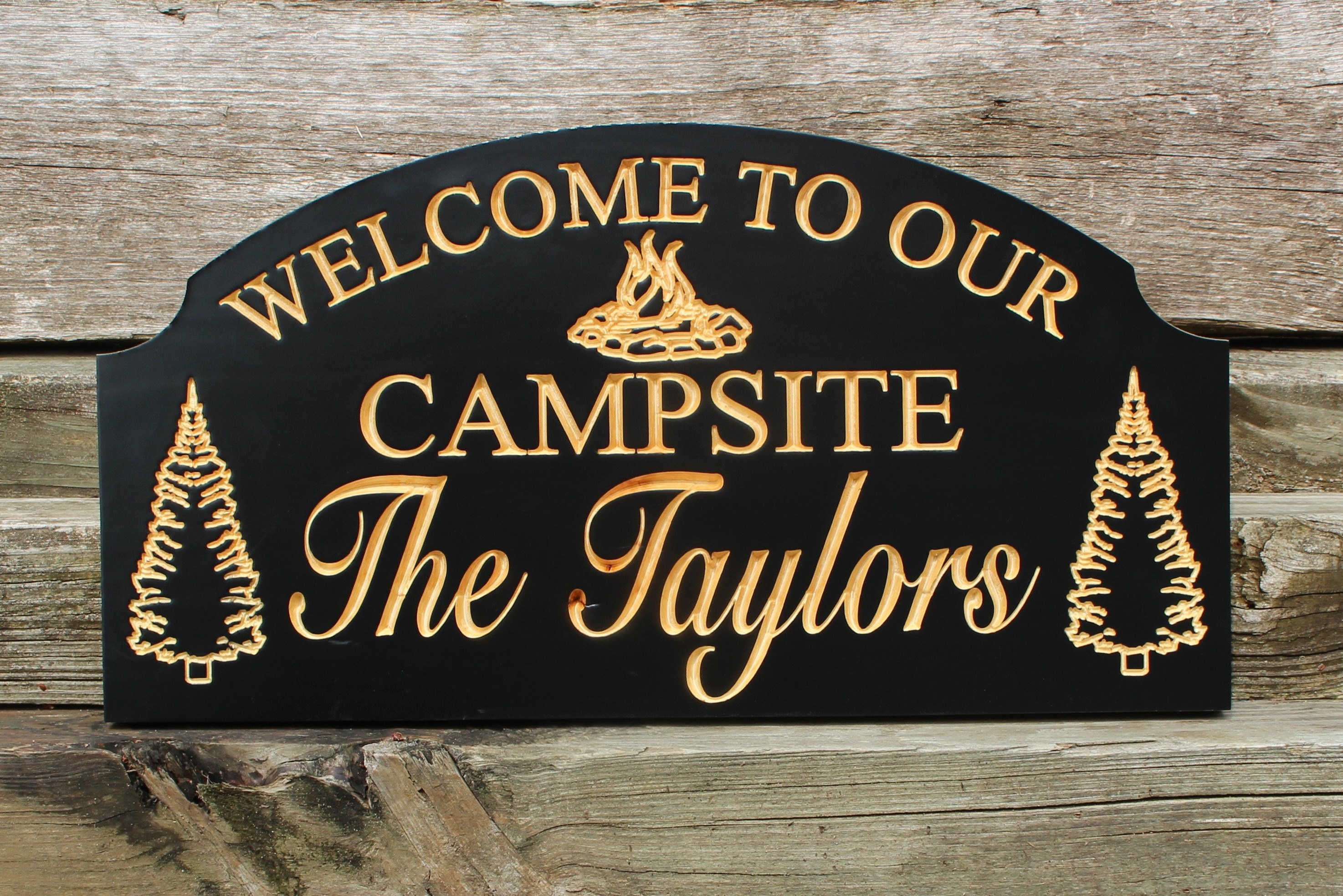 Come on camp. Welcome to our Camp. Camping sign. Welcome to Camp Now. Signpost to the Campsite.