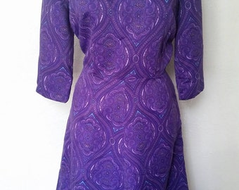 Vintage Mod 1960s Purple Paisley Day Dress Large