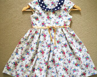 Spring Flowers pleated - dress for 5 / 6 year old girl