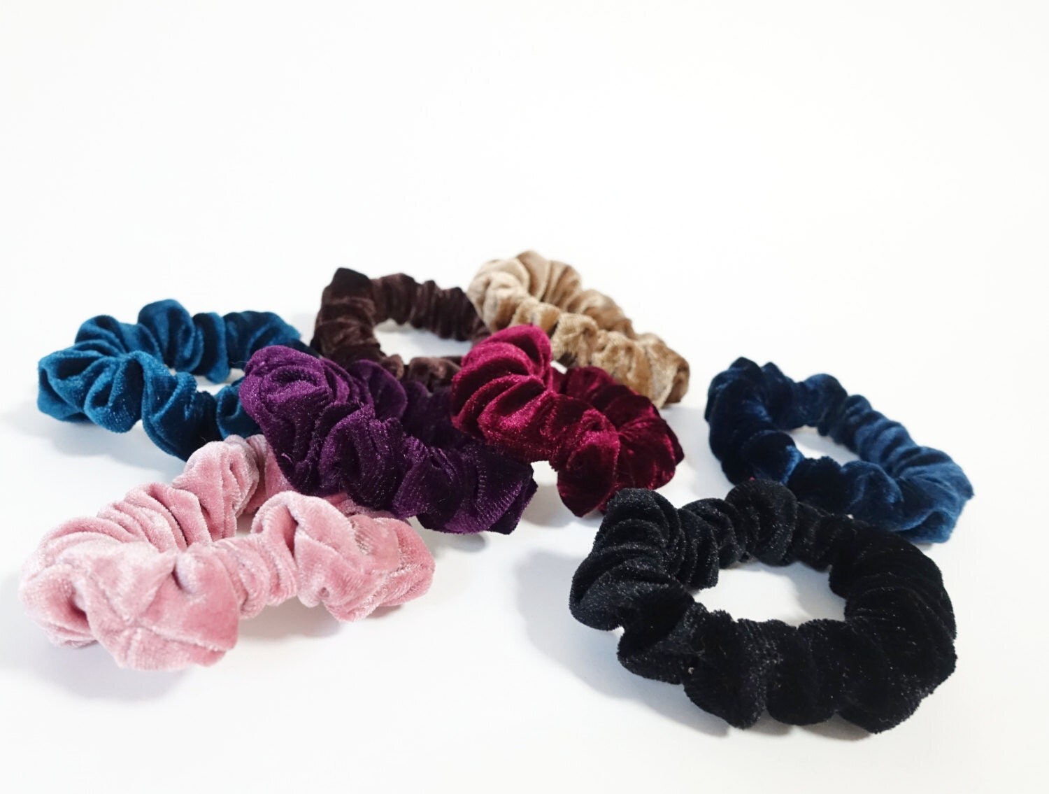A Set of 8 Solid Color Thin Velvet Scrunchies Hair Elastic