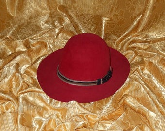 Genuine vintage Gianni Versace by Borsalino hat - made in Italy