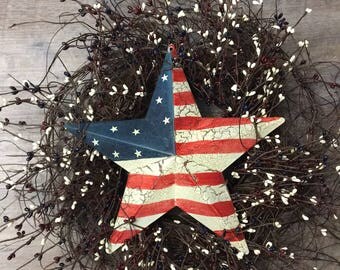 Rustic Wreath and Americana Star Full with Americana Berry Mix