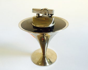 Arthur Salm Modernist Table Lighter in Silverplate and Black Bakelite, Mid-Century Modern, Mod, Tobacciana, Visakay