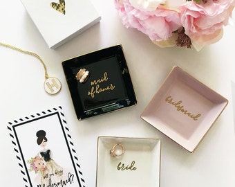 Bride Ring Dish- Bridesmaids Gifts = Maid of Honor Gifts - Personalized Bridal Party Gifts - Monogram Jewelry Dish