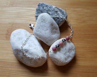 Collection Harmony // Rhodonite, Hematites and Silver 925 Bracelet // Chain with semi-precious stones