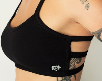 Trinity Sports Bra in Onyx/Black Yoga Top/Black Sports Bra/Festival Top/Black Yoga Wear/Athletic Top/Boho Bra/ Festival Top/ Womens Yoga Bra