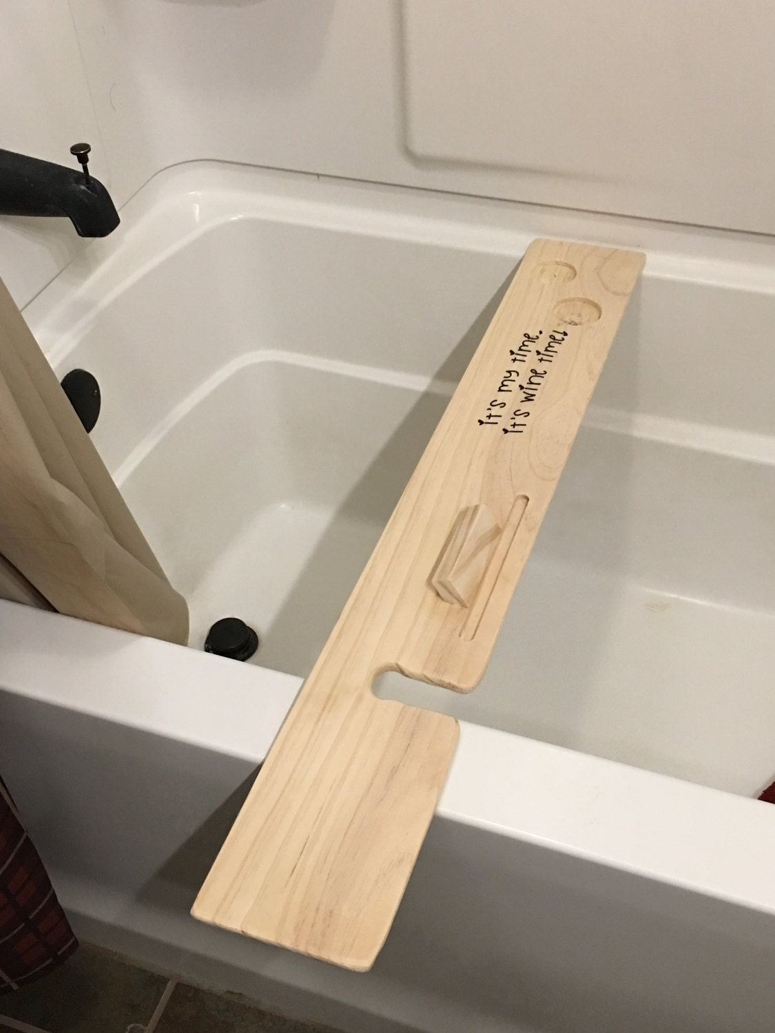 Wine holder bathtub caddy tub shelf for wine and phone bath