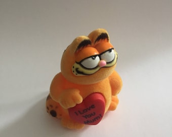Vintage Flocked 'I Love Mum' Garfield - 1981
