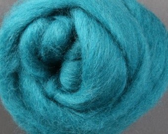 007- Teal Wool Roving
