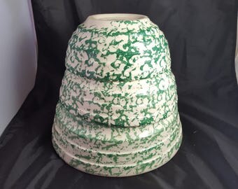 Vintage Green Spongeware Ribbed Nesting Bowls