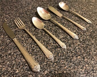 26 Pc. Vintage Rogers & Bro Flatware