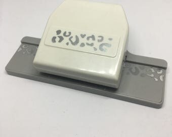 Leopard Edger Paper Punch / EK Success / Scrapbooking / Card Making / Arts & Crafts / Paper Punch / Leopard Print / Border Punch