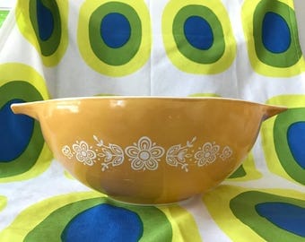 Vintage Pyrex Butterfly Gold Cinderella Mixing Bowl #444