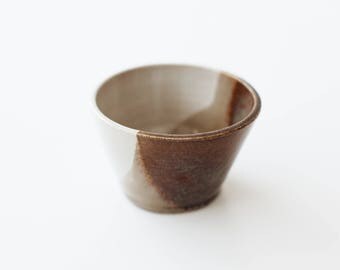 Vintage Ceramic Pottery Bowl/Planter