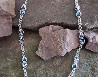 Chainmaille necklace aluminum, Swarovski crystals