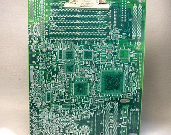 RECYCLED CIRCUIT BOARD Medium Clipboard Geekery mc19